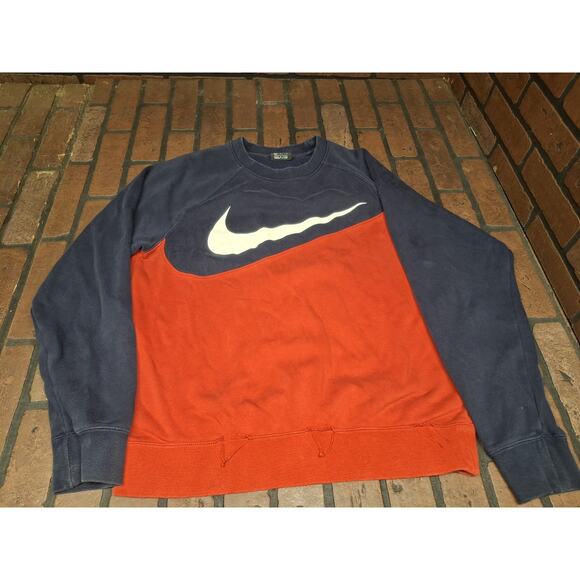 Nike Crew Neck Sweat Shirt Red & Blue - Size Medium - Picture 1 of 4